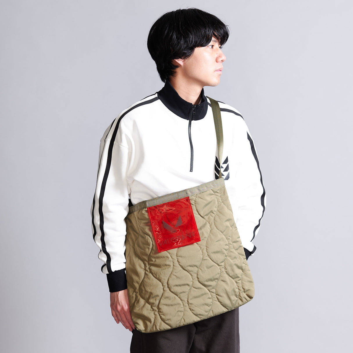 VALORANT ショルダーバッグ (VLRNT×UA)Olive