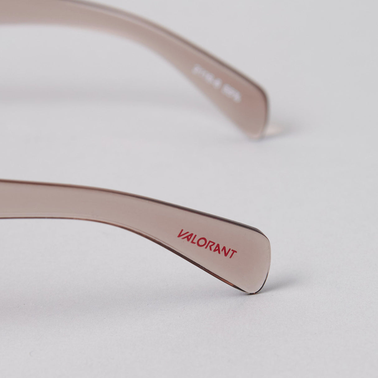 VALORANT サングラス (VLRNT×UA)Md.Brown