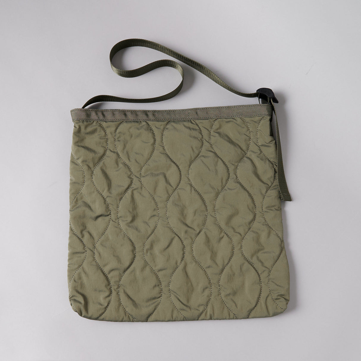 VALORANT ショルダーバッグ (VLRNT×UA)Olive