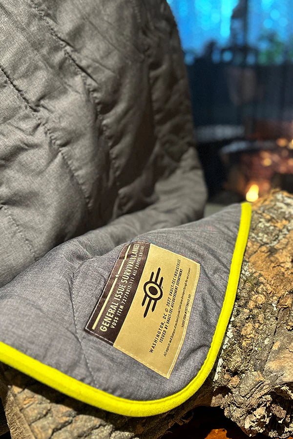 Fallout サバイバルブランケット(Vault-Tec )