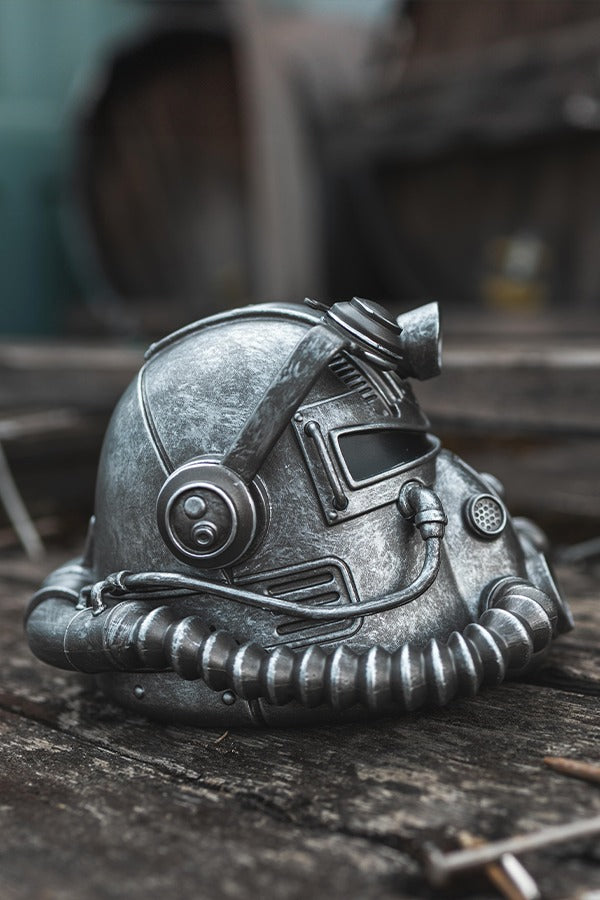 Fallout T-51 Power Armor Helmet ミニデスクトップスタチュー