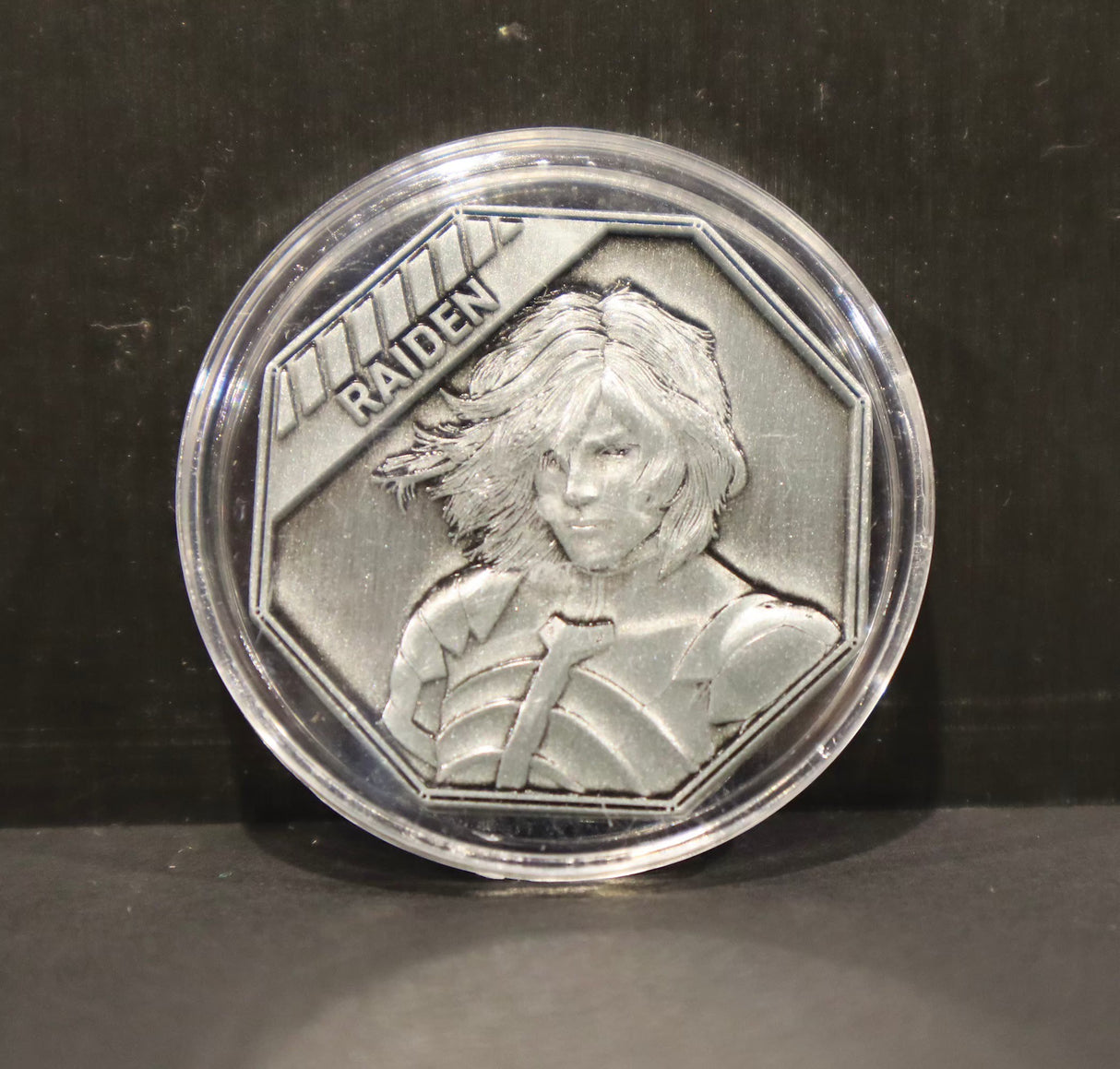 METAL GEAR SOLID 2 SONS OF LIBERTY 雷電 コイン(シリアルナンバー入り)