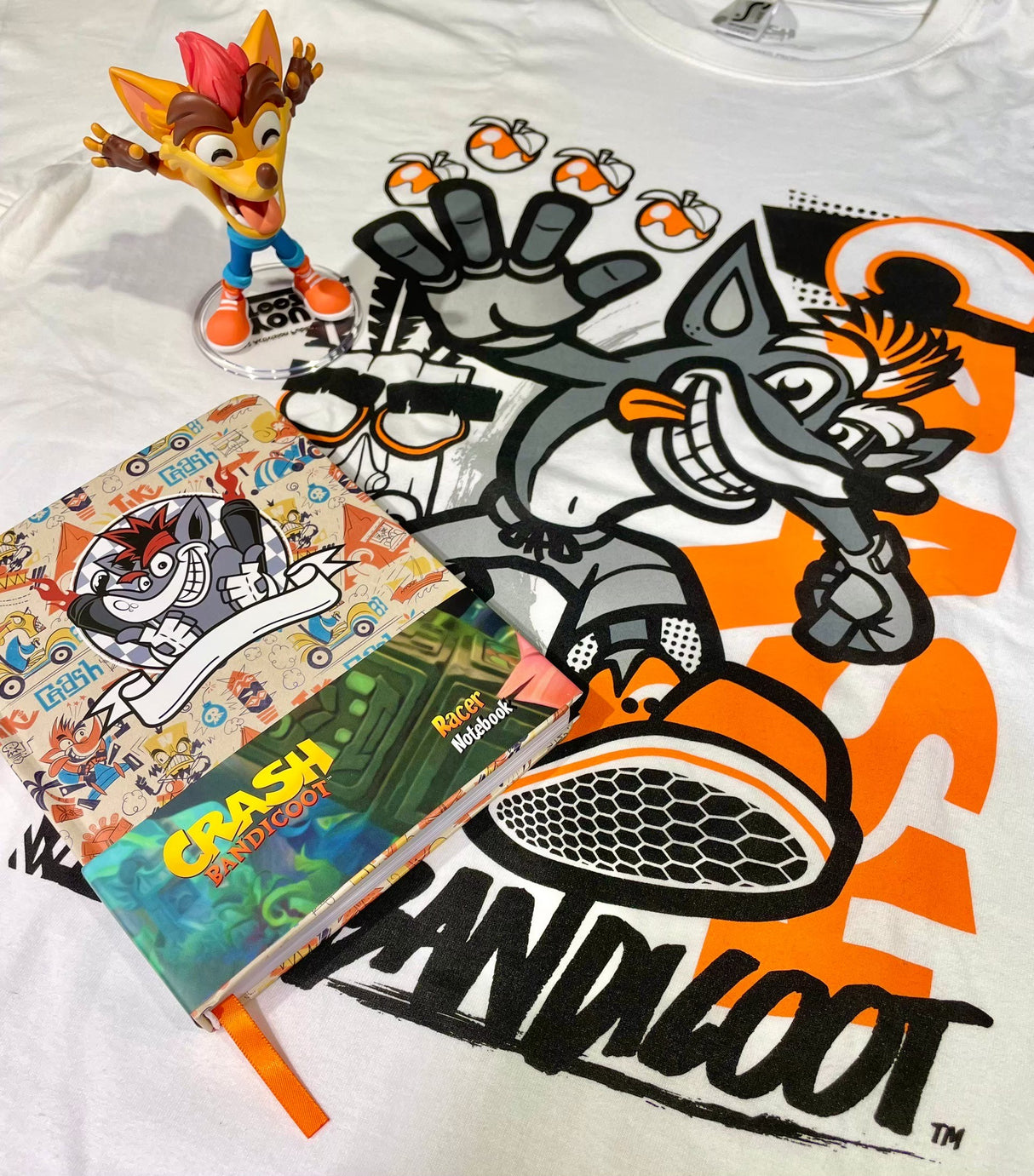 クラッシュ・バンディクー グラフィティTシャツ