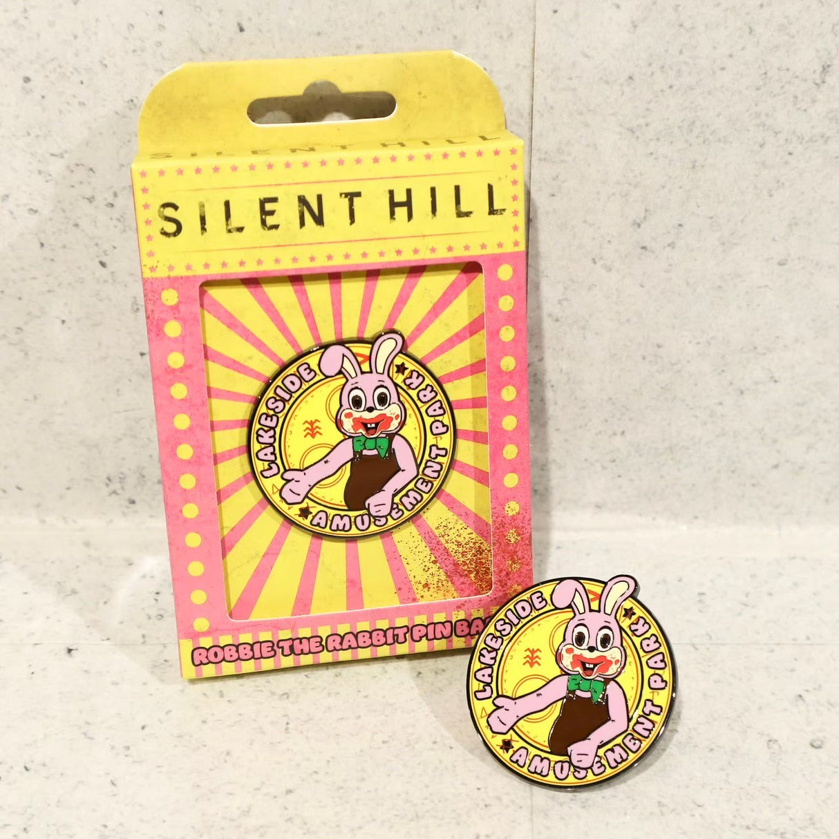 SILENT HILL ロビー・ザ・ラビット ピンバッジ(シリアルナンバー入り)