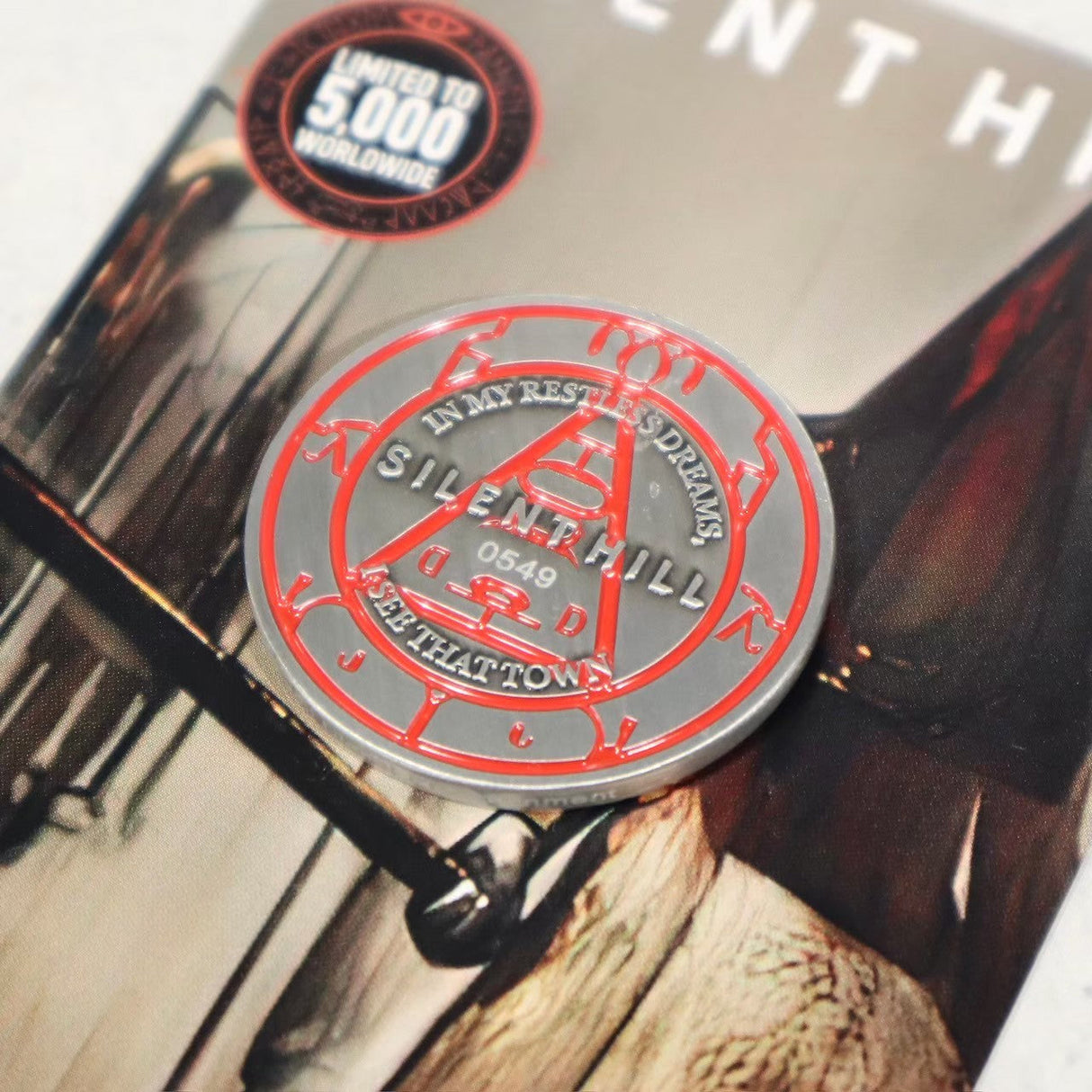 SILENT HILL レッドピラミッドシング コイン(シリアルナンバー入り)