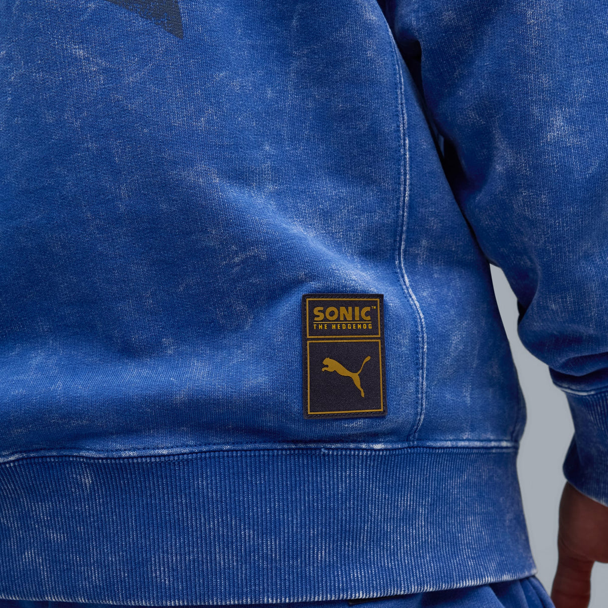 PUMA X SONIC リラックス グラフィック フーディ CLYDE ROYAL