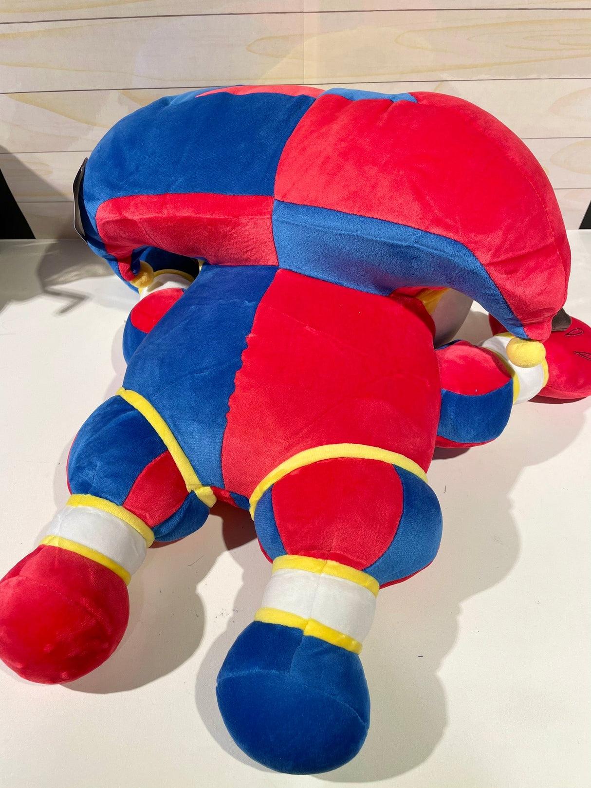 アメイジングデジタルサーカス ビッグぬいぐるみ(ポムニ)