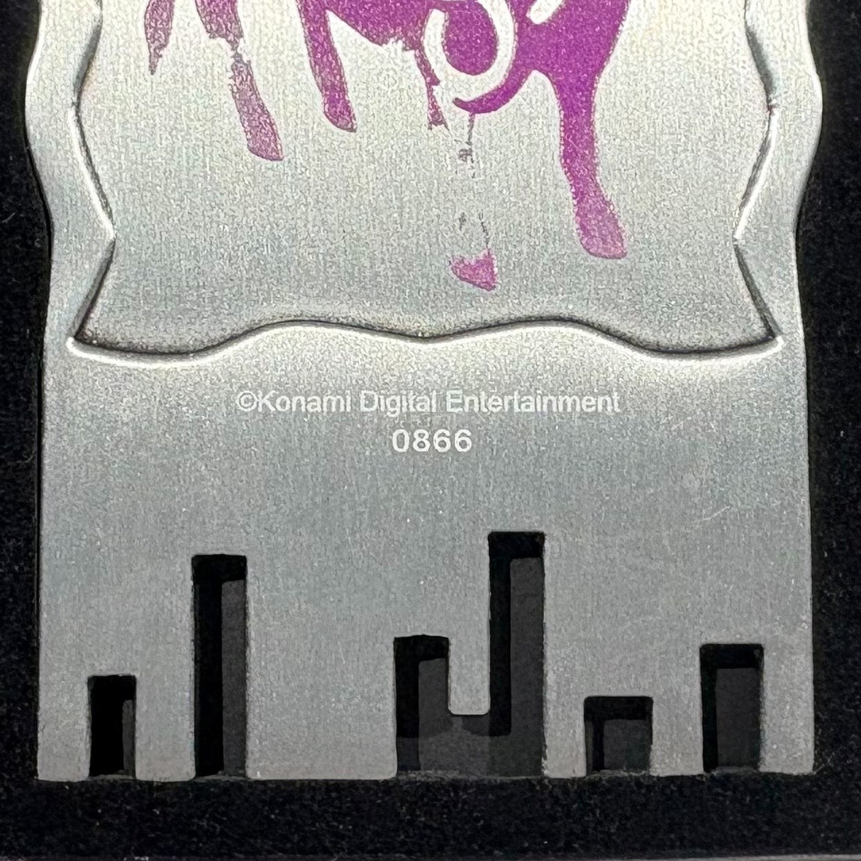 SILENT HILL 《紫牡牛》 の 鍵 レプリカ(シリアルナンバー入り)