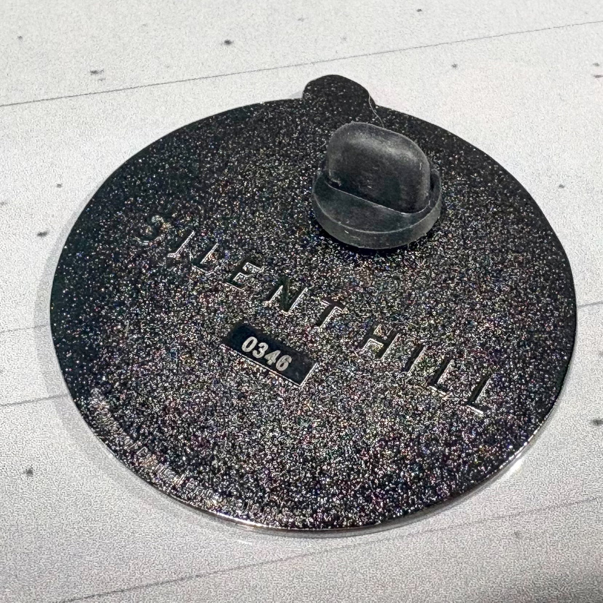 SILENT HILL ロビー・ザ・ラビット ピンバッジ(シリアルナンバー入り)