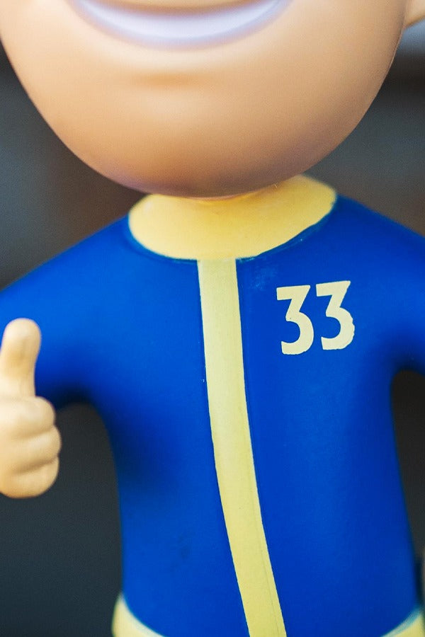 Fallout Charisma ボブルヘッドフィギュア（Vault Boy 33） – インフォ