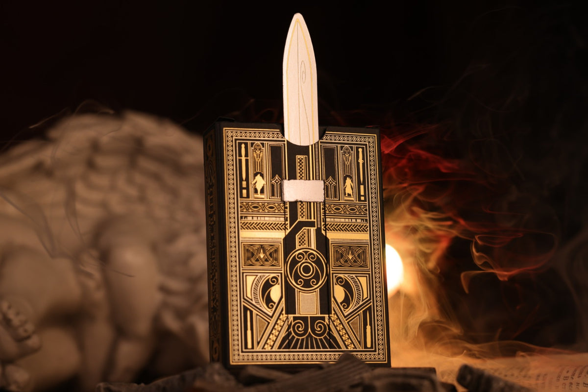 【予約商品】Assassin's Creed トランプ（オニキス アサシンブレードエディション）