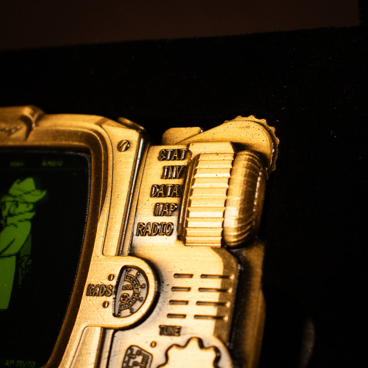 【予約商品】Fallout Pip-Boy レンチキュラー インゴット ミステリアス・ストレンジャー（シリアルナンバー入り）