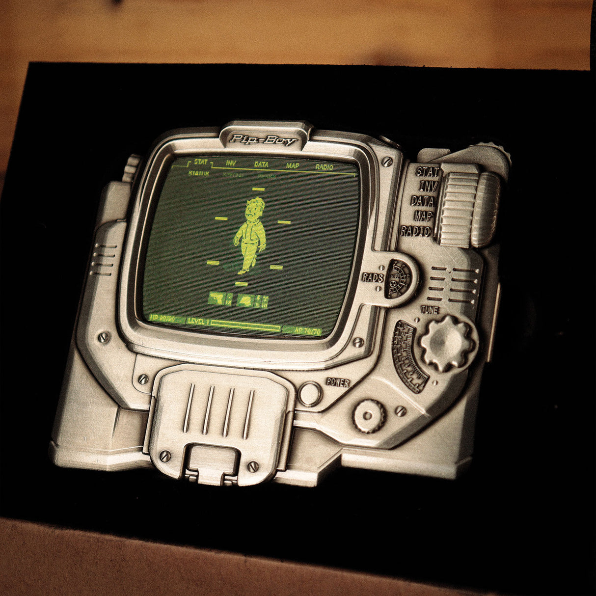 Fallout Pip-Boy レンチキュラー インゴット（シリアルナンバー入り）