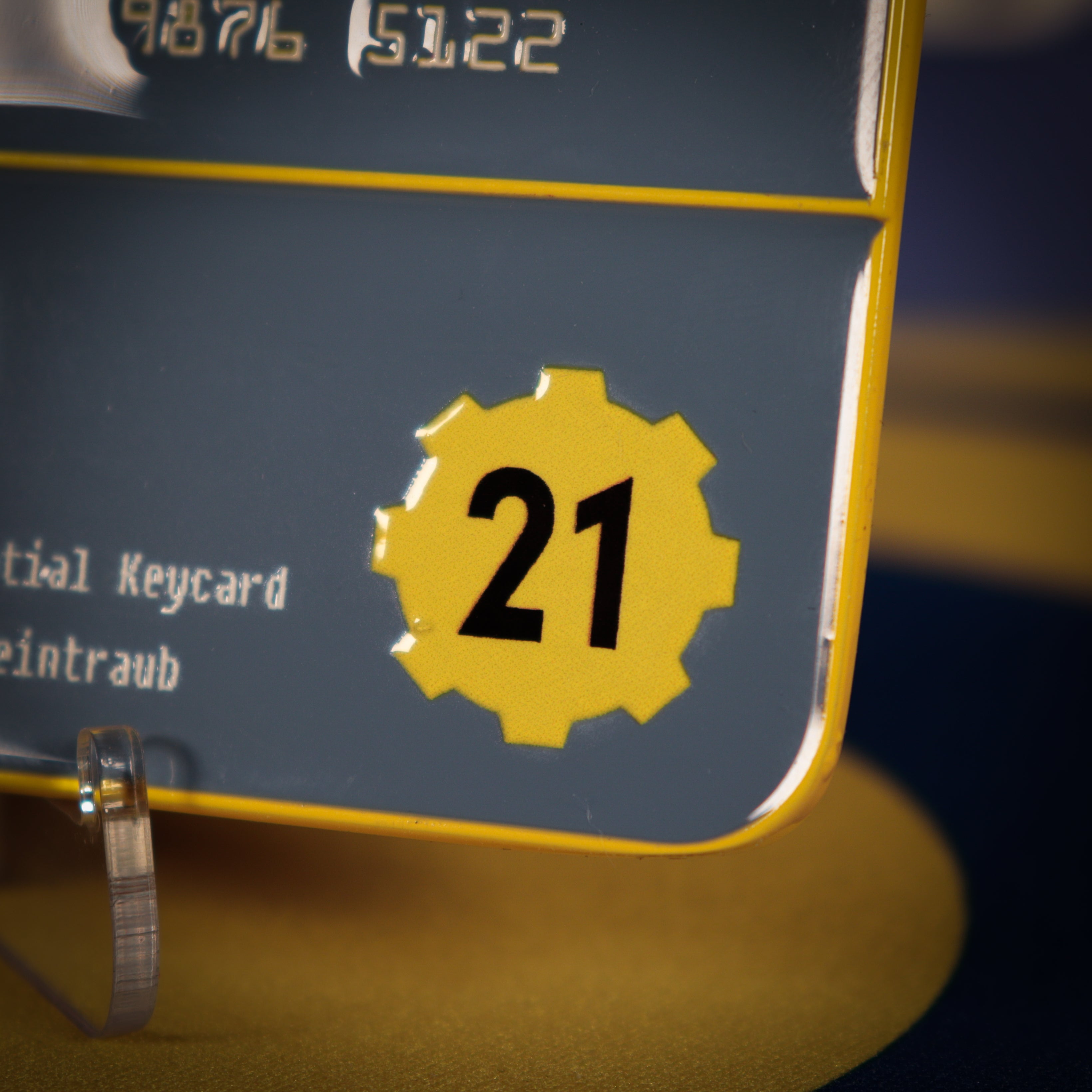 予約商品】Fallout セキュリティキーカード Vault 21 レプリカ