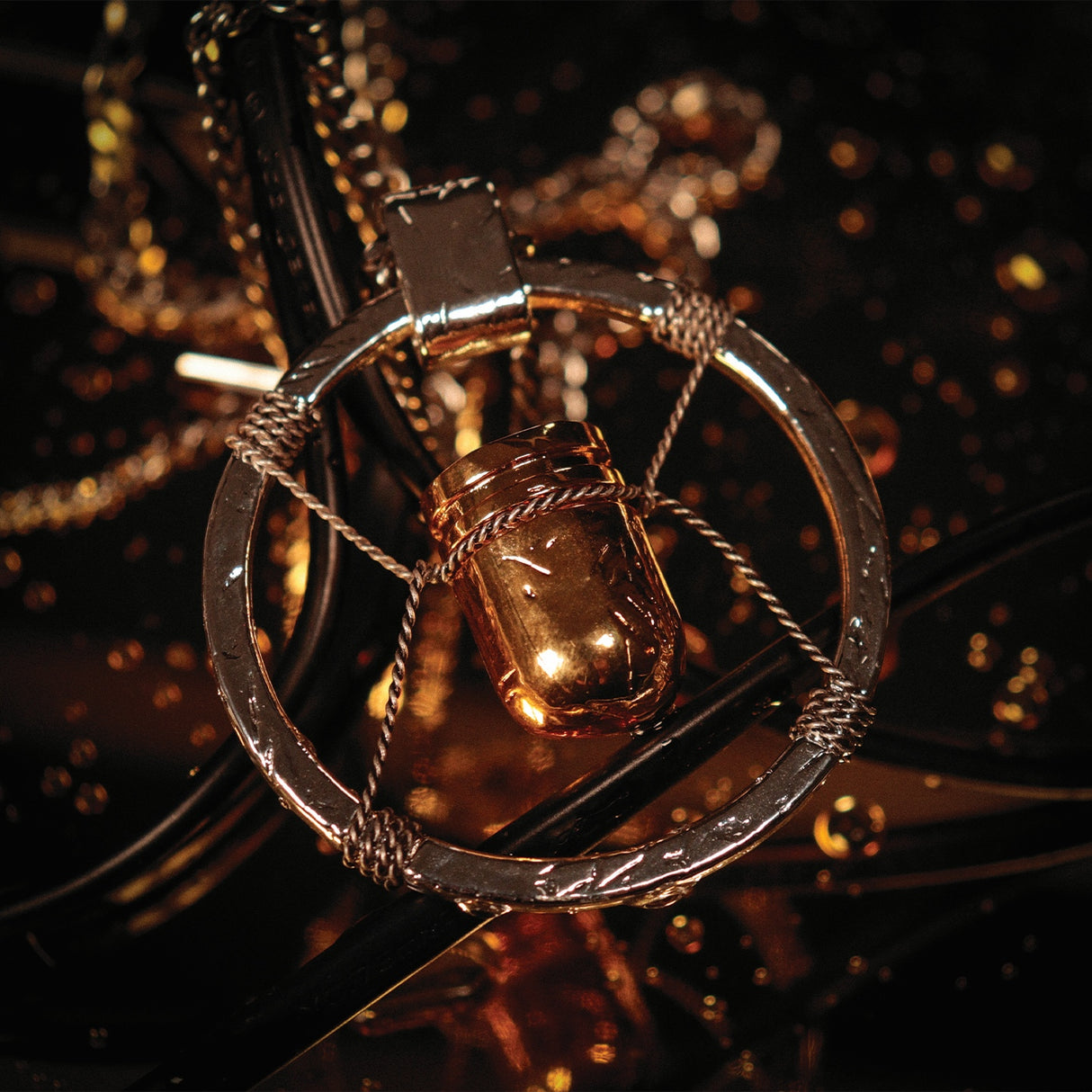 【予約商品】サイバーパンク2077 Vの弾丸ネックレス シルバーメッキver.