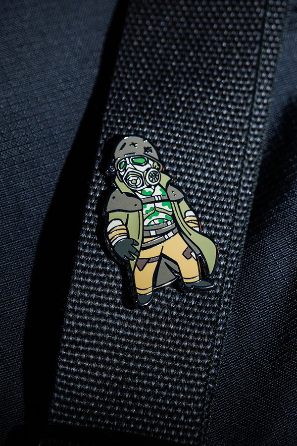 Fallout デザートレンジャー コンバットヘルメット&ピン – インフォ