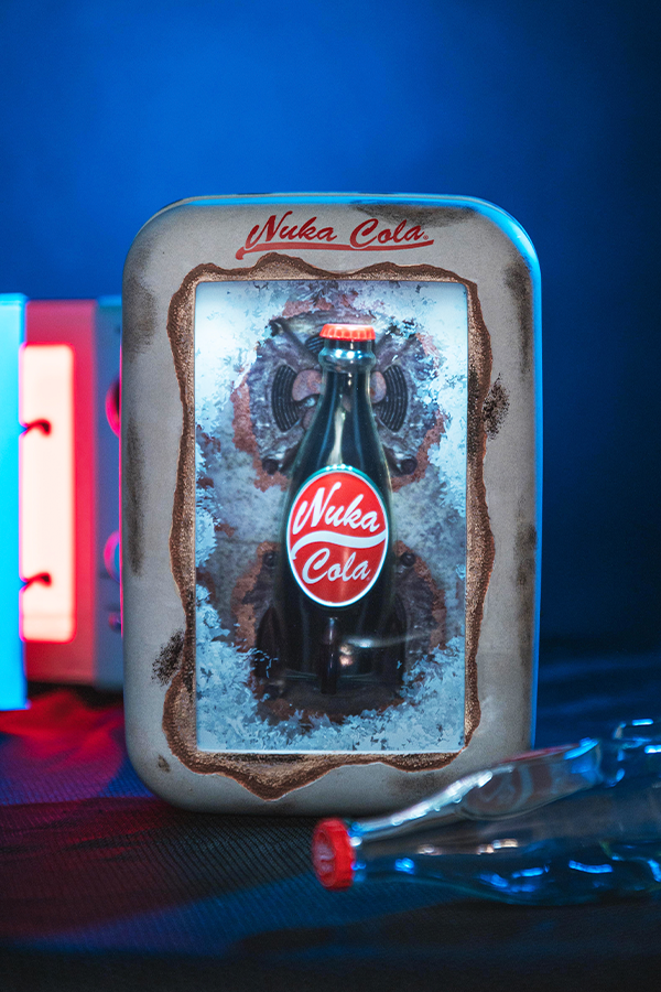 Fallout ヌカ・コーラ自販機 シャドーボックス – インフォレンズ Fallout ヌカ・コーラ自販機 シャドーボックス – インフォレンズ