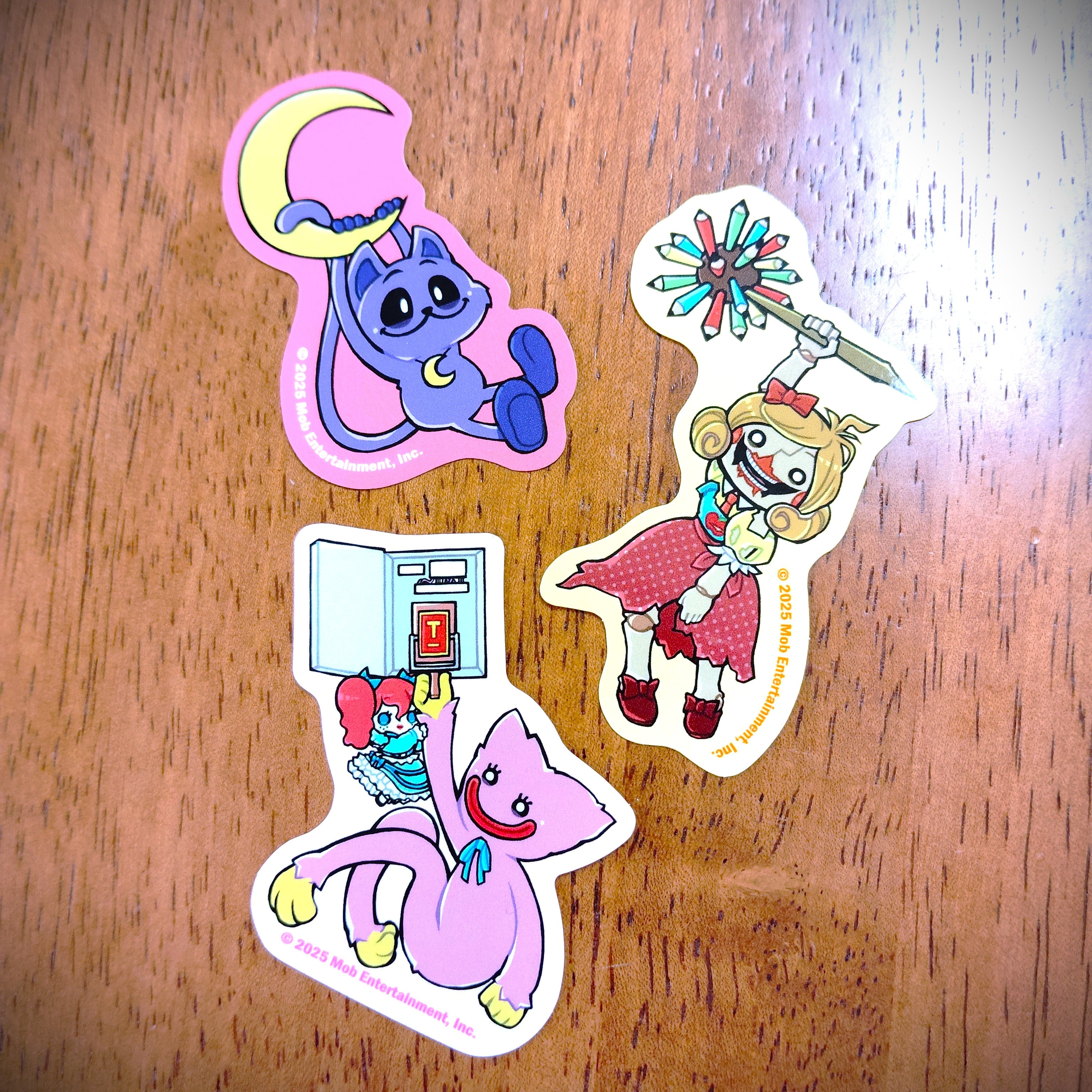 Poppy Playtime ぶらすがりダイカットステッカー – インフォレンズ