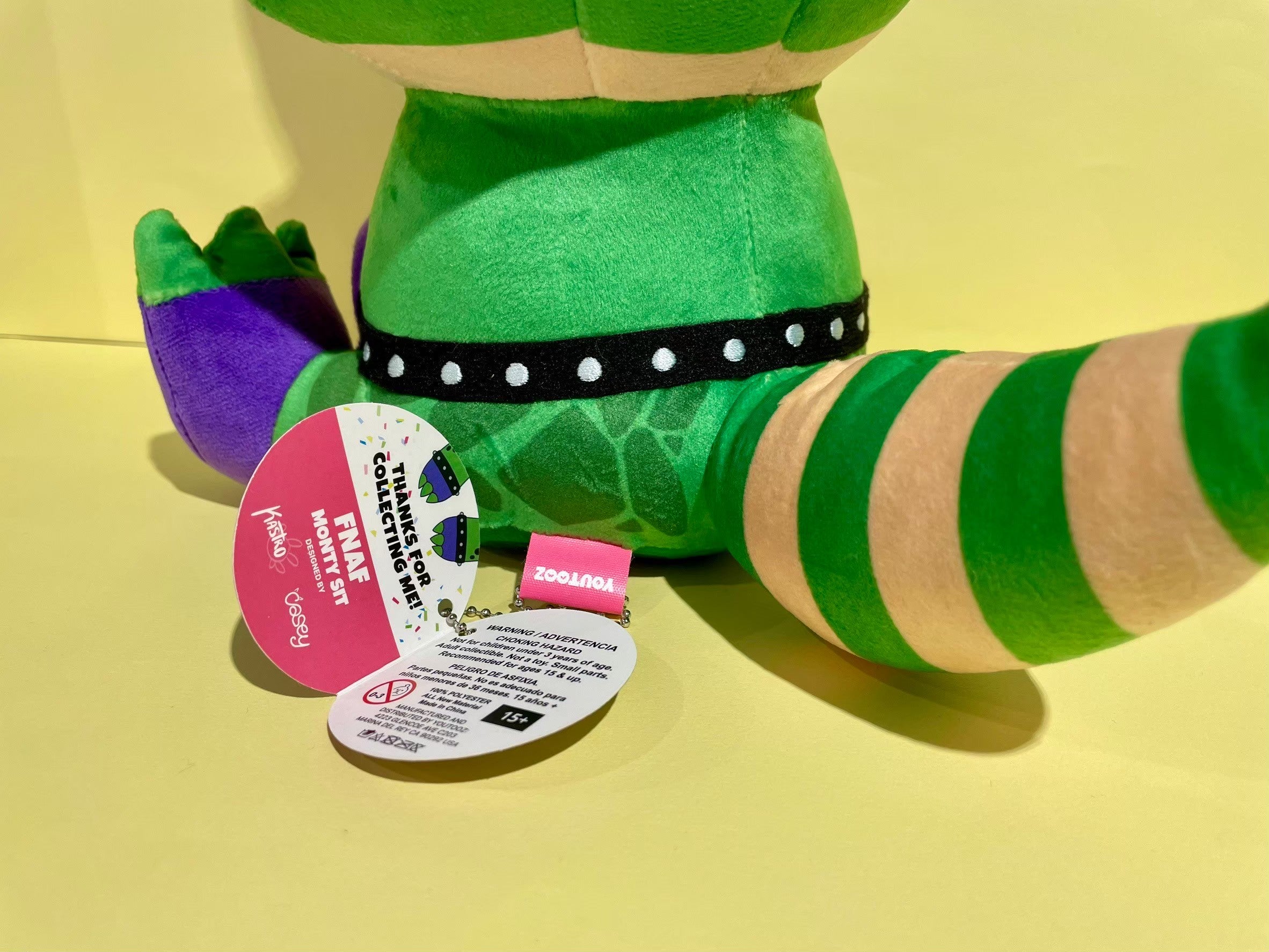 Youtooz Five Nights at Freddy's お座りぬいぐるみ（モンティー