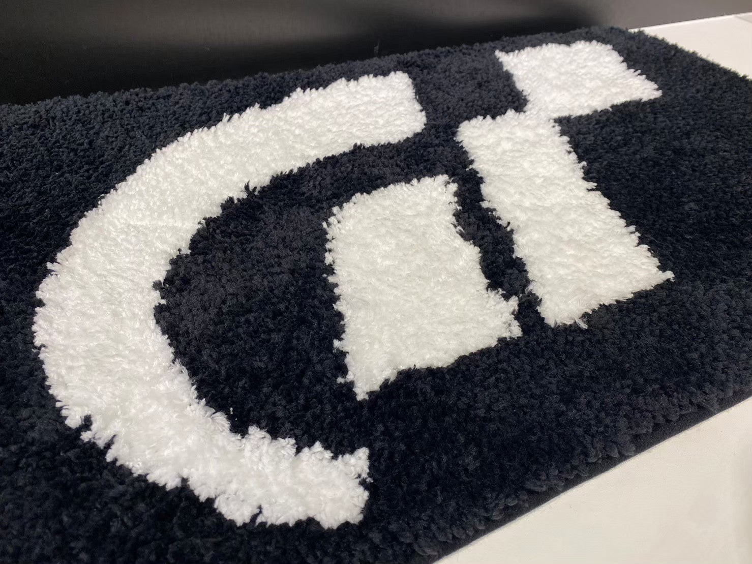 グランツーリスモ ロゴドアマット – インフォレンズ・ギーク