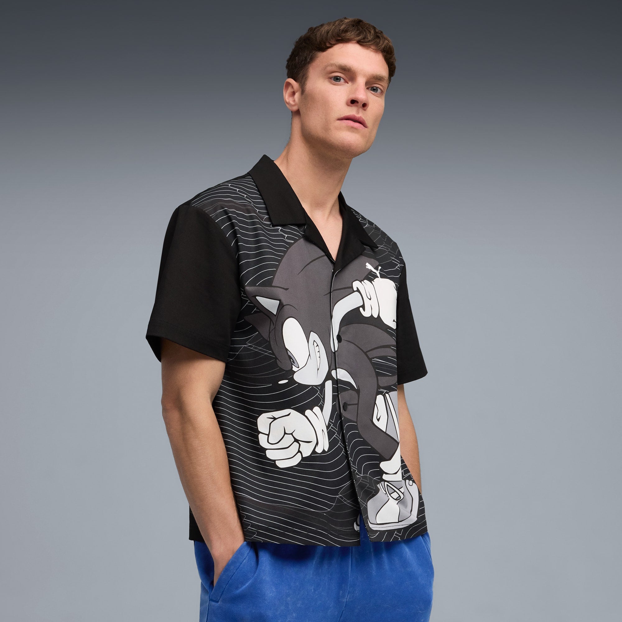 PUMA X SONIC リラックス グラフィック レーサー シャツ – インフォ