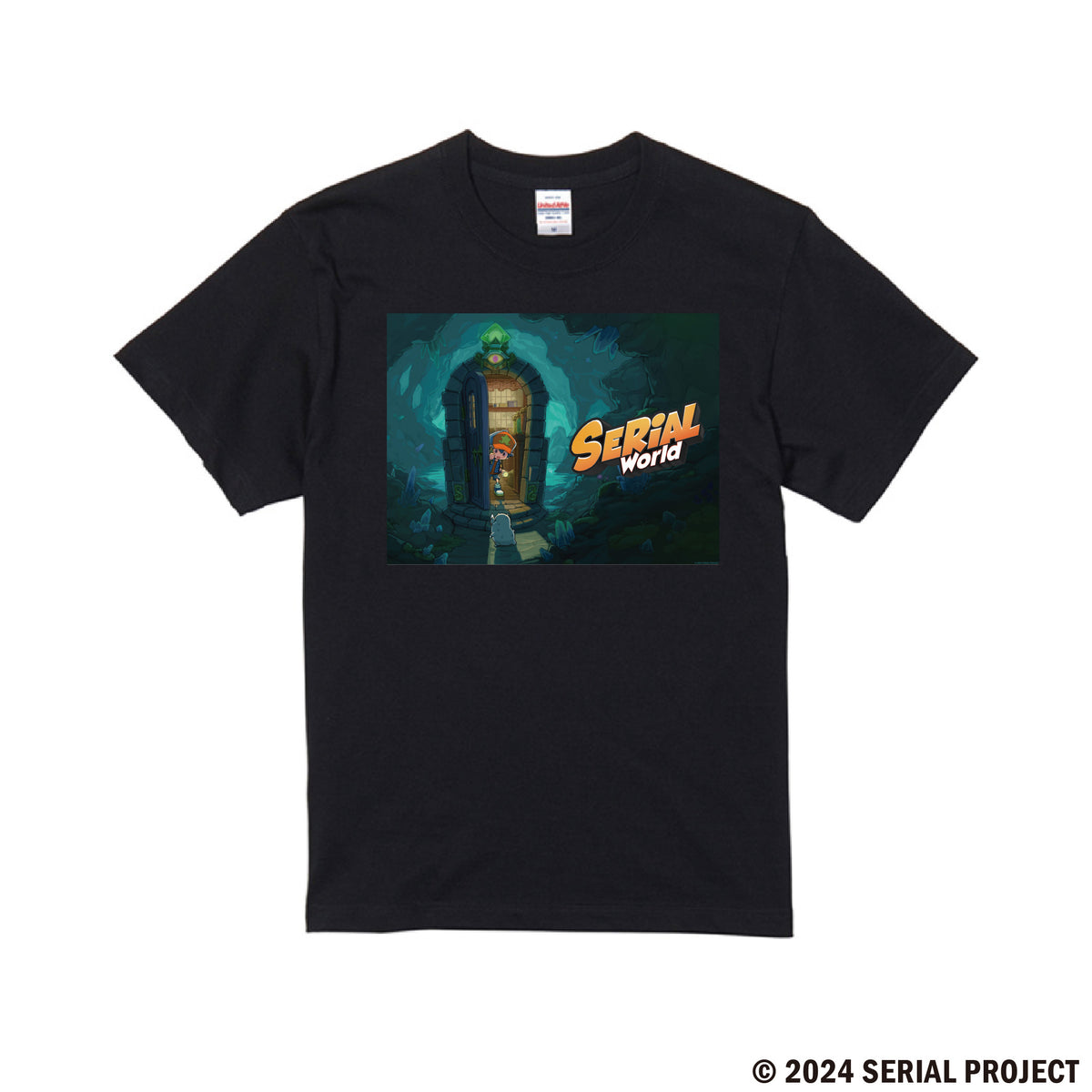 本作のキービジュアルを使用したTシャツです。大きくプリントされたデザインが目を引く、象徴的なアイテムが登場！
