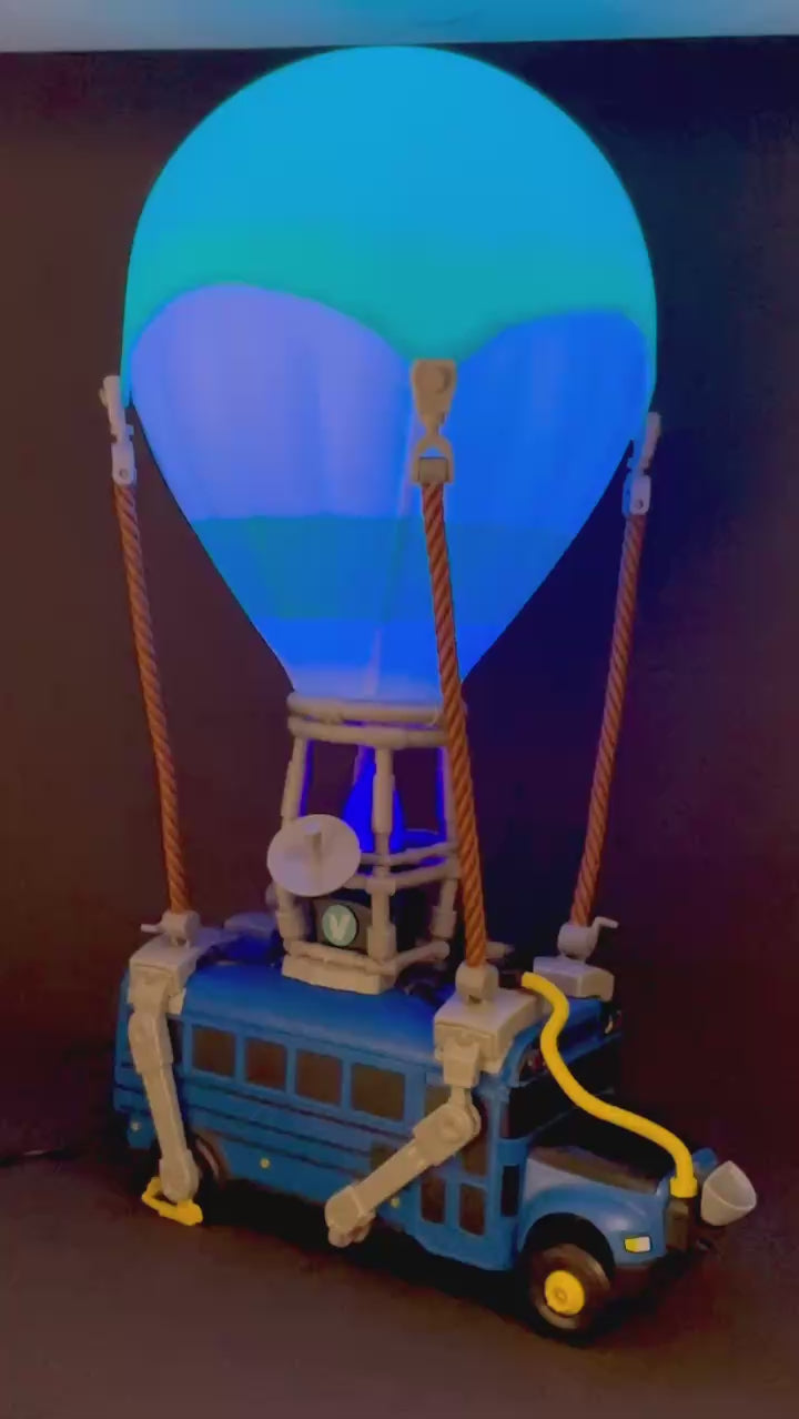 FORTNITE バトルバスジオラマライト