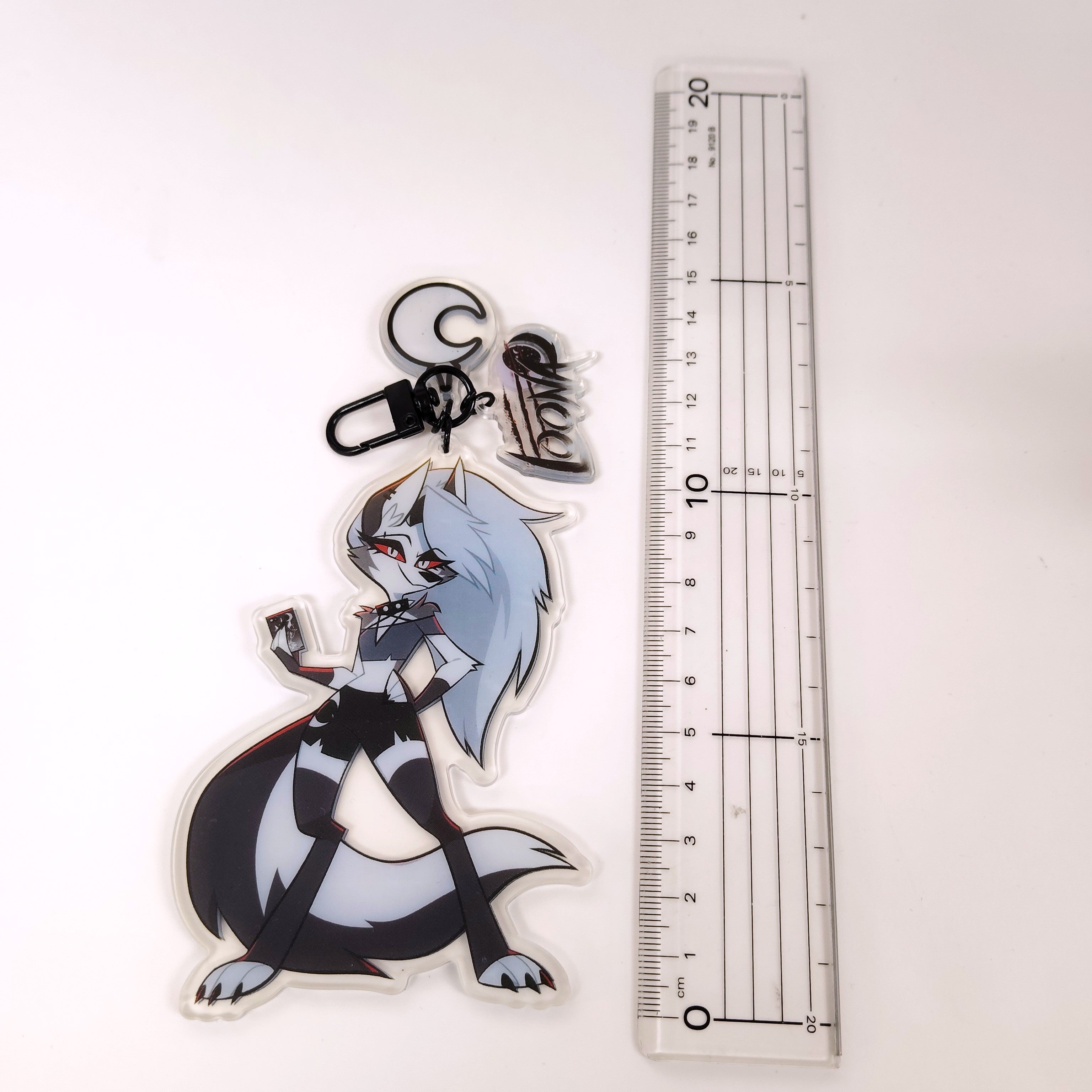 HELLUVA BOSS アクリルキーホルダー（ルーナ） – インフォレンズ