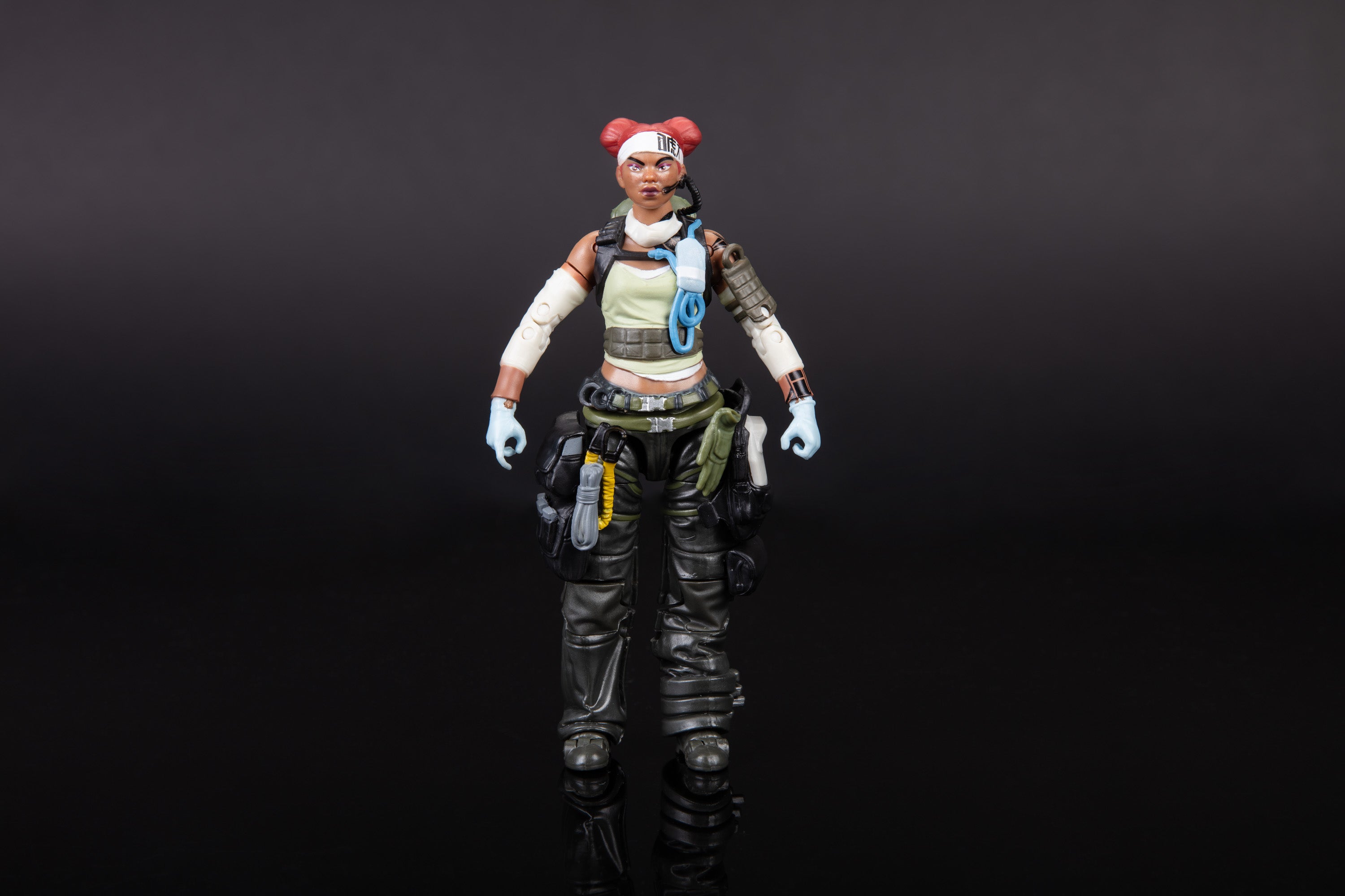 Apex Legends 6インチフィギュア ライフライン – インフォレンズ・ギークショップ｜INFOLENS GEEK SHOP